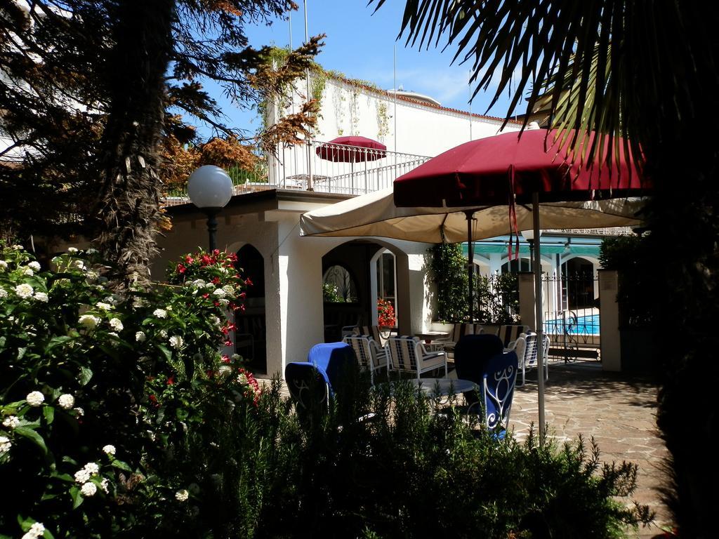 Hotel Nautic B&B Bellaria-Igea Marina Ngoại thất bức ảnh
