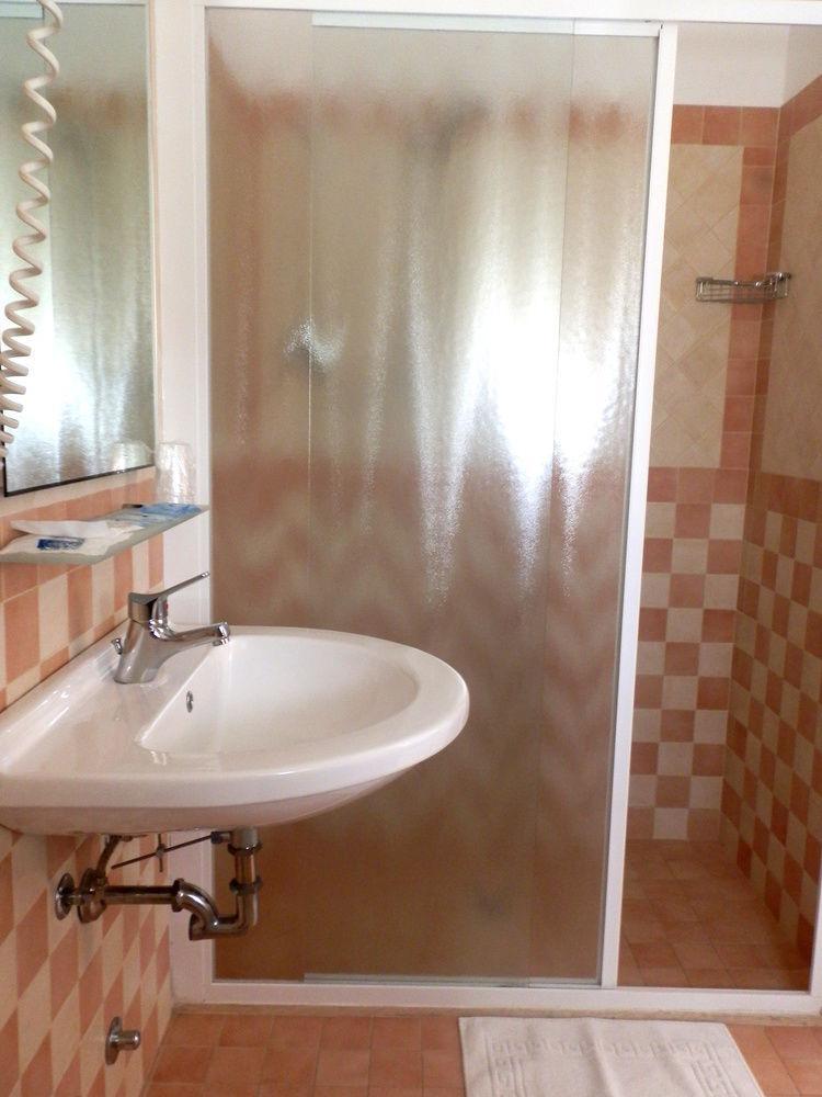 Hotel Nautic B&B Bellaria-Igea Marina Ngoại thất bức ảnh