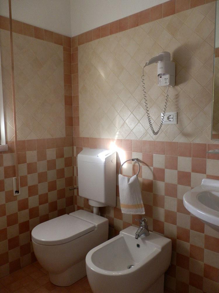 Hotel Nautic B&B Bellaria-Igea Marina Ngoại thất bức ảnh