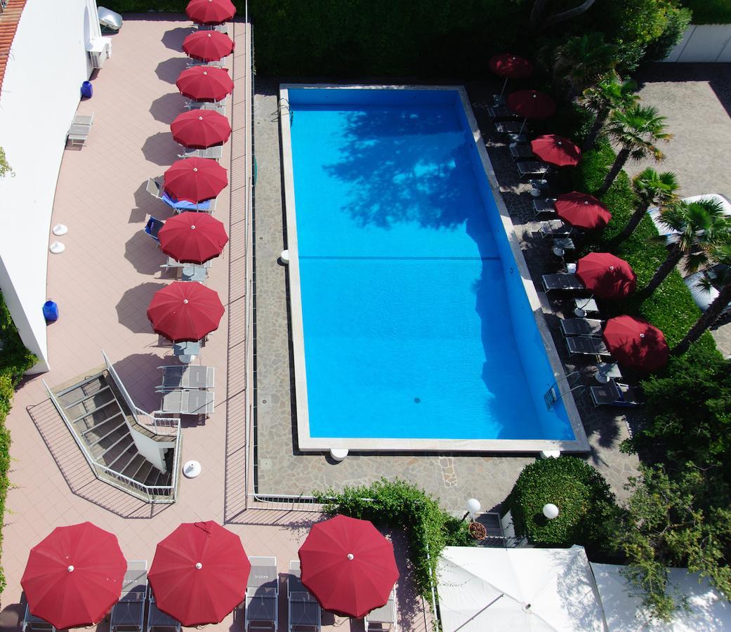 Hotel Nautic B&B Bellaria-Igea Marina Ngoại thất bức ảnh