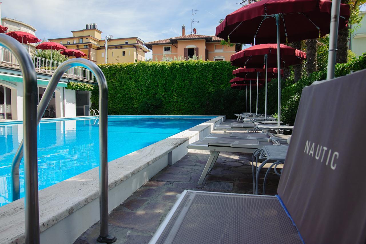 Hotel Nautic B&B Bellaria-Igea Marina Ngoại thất bức ảnh