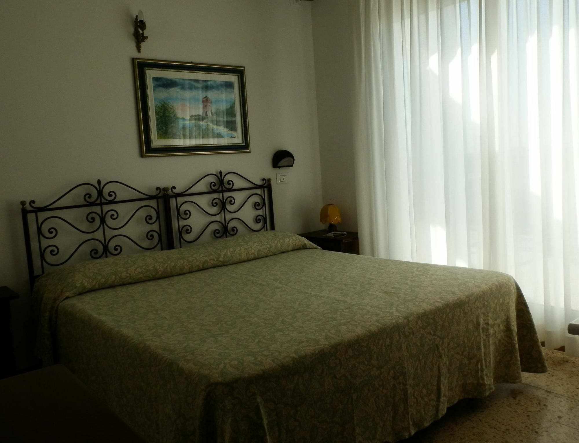 Hotel Nautic B&B Bellaria-Igea Marina Ngoại thất bức ảnh